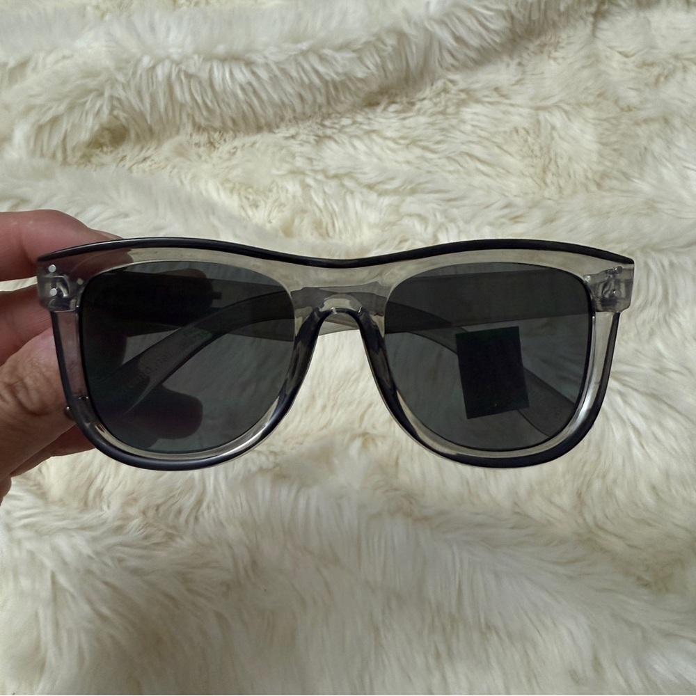 Stylish Black Sunglasses